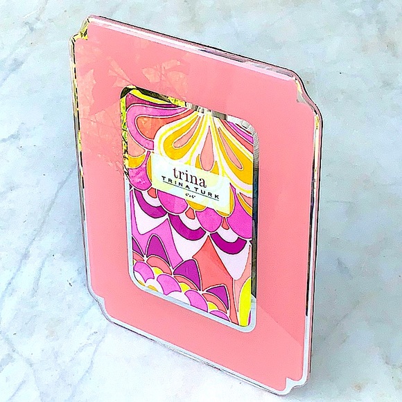 TRINA TURK PICTURE FRAME 4 BY 6 BLUSH SILVER NEW - Picture 3 of 12